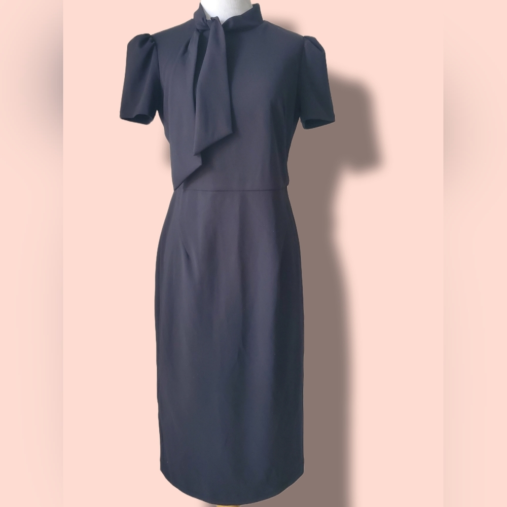 Maggy London, Size 4, Black